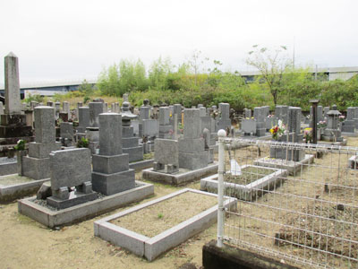 京都府八幡市の墓地・霊園、内里共同墓地