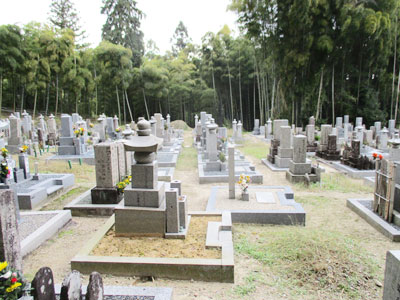京田辺市にあるお墓、興戸山添墓地